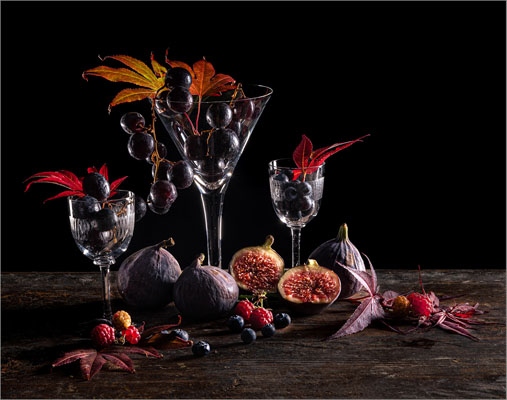 Fig And Berry Feast