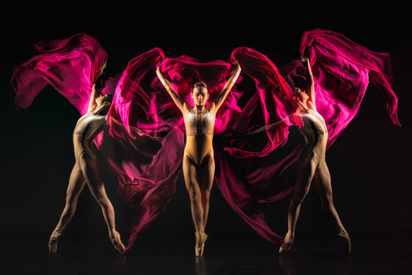 Three Ballet Dancer